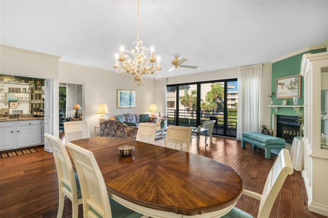 5536 Highway A1A 114