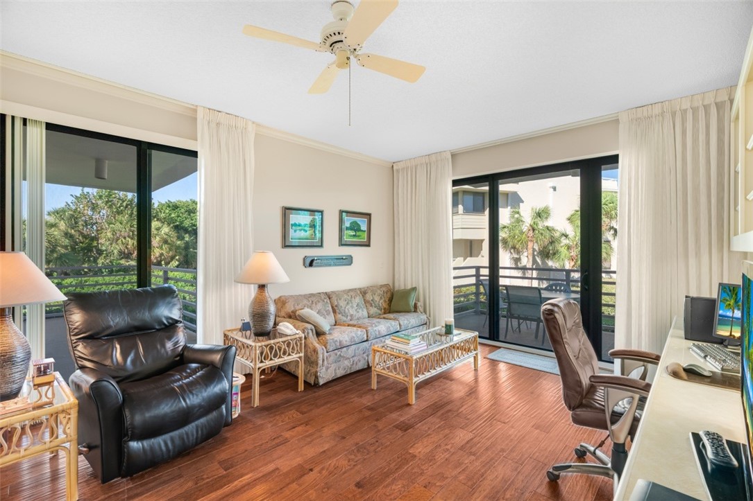 5536 Highway A1A 114