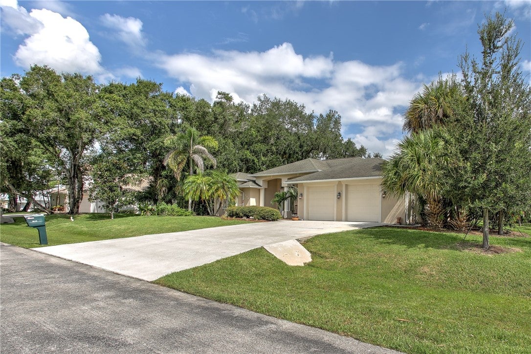 2108 Winding Creek Lane