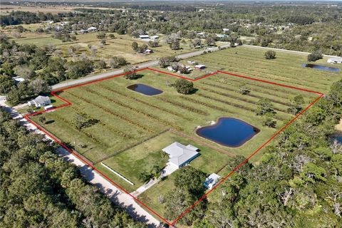 13720 101st Street Fellsmere FL 32948