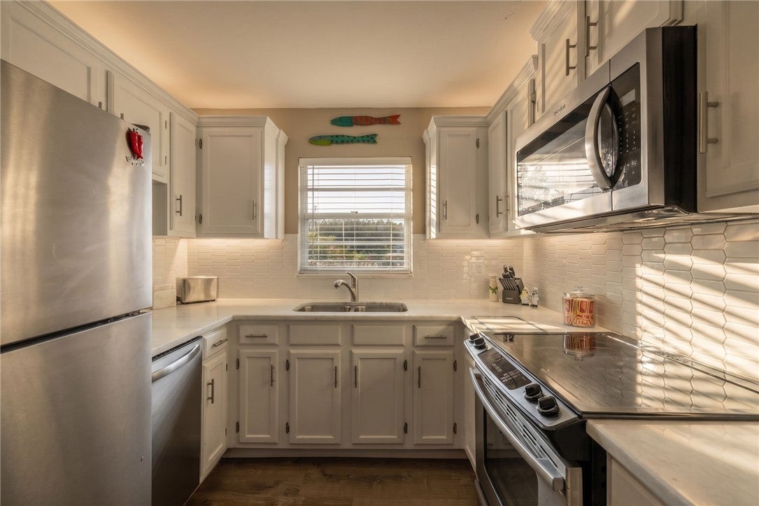 51 Woodland Drive 201