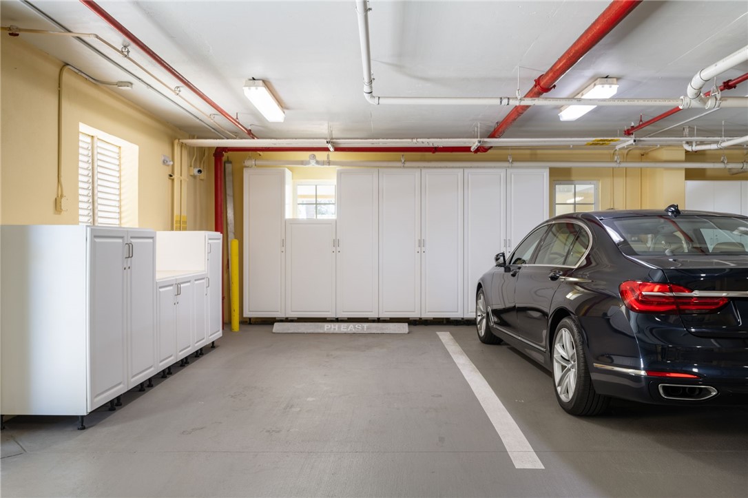 Vero Beach, Florida 32960, United States, 3 Bedrooms Bedrooms, ,4 BathroomsBathrooms,Residential,Active,20871