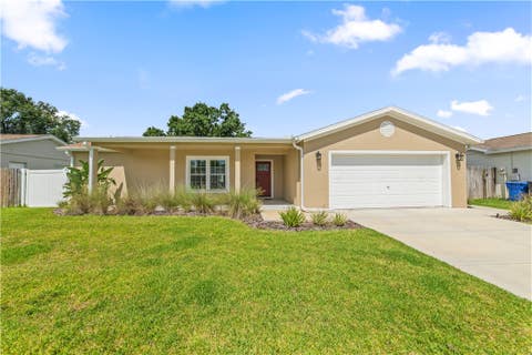 3 beds bed, 2 baths bath property at 1003 Red Oak Circle, Out Of Area, FL 33511