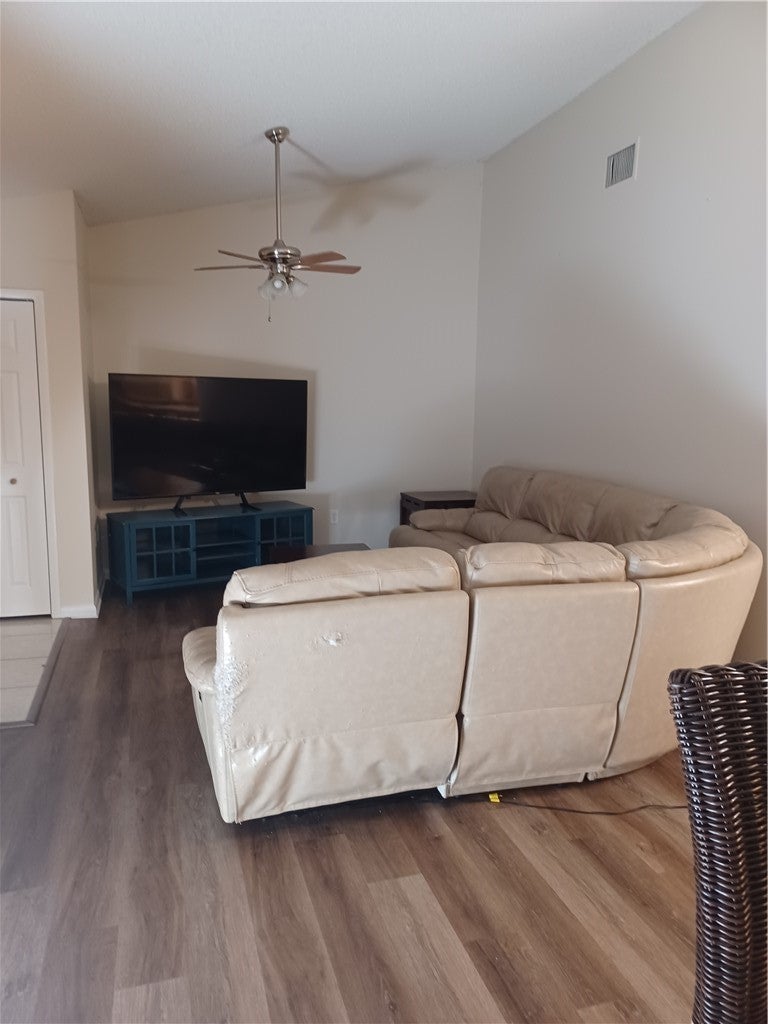 9400 N US Highway 1 304