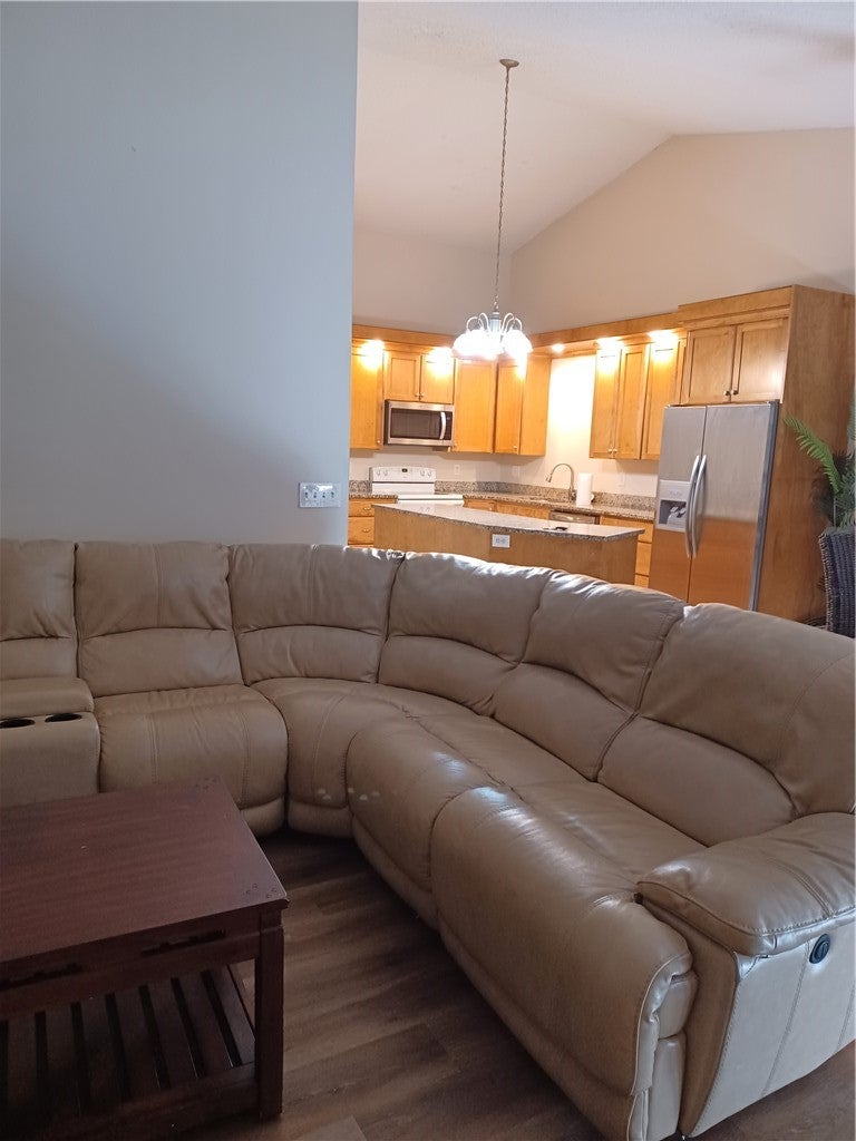 9400 N US Highway 1 304