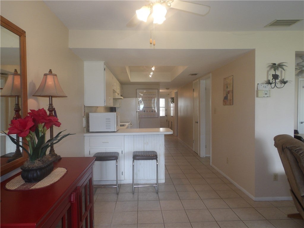8520 Us Highway 1 A4, Micco
