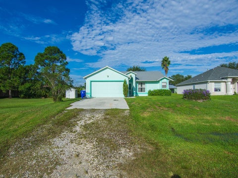 8155 100th Court, Vero Beach, FL 32967