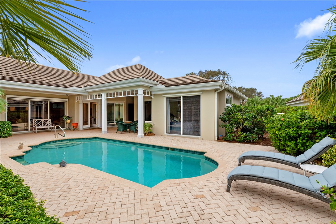817 Pembroke Court