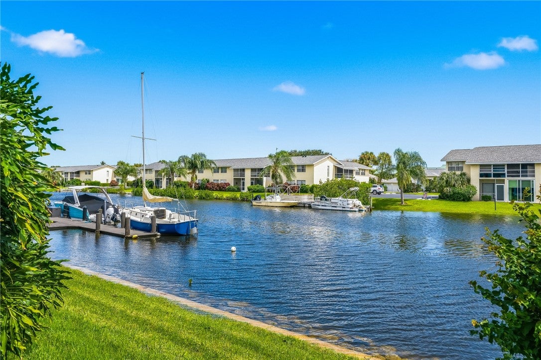 1830 Robalo Drive B103, Vero Beach