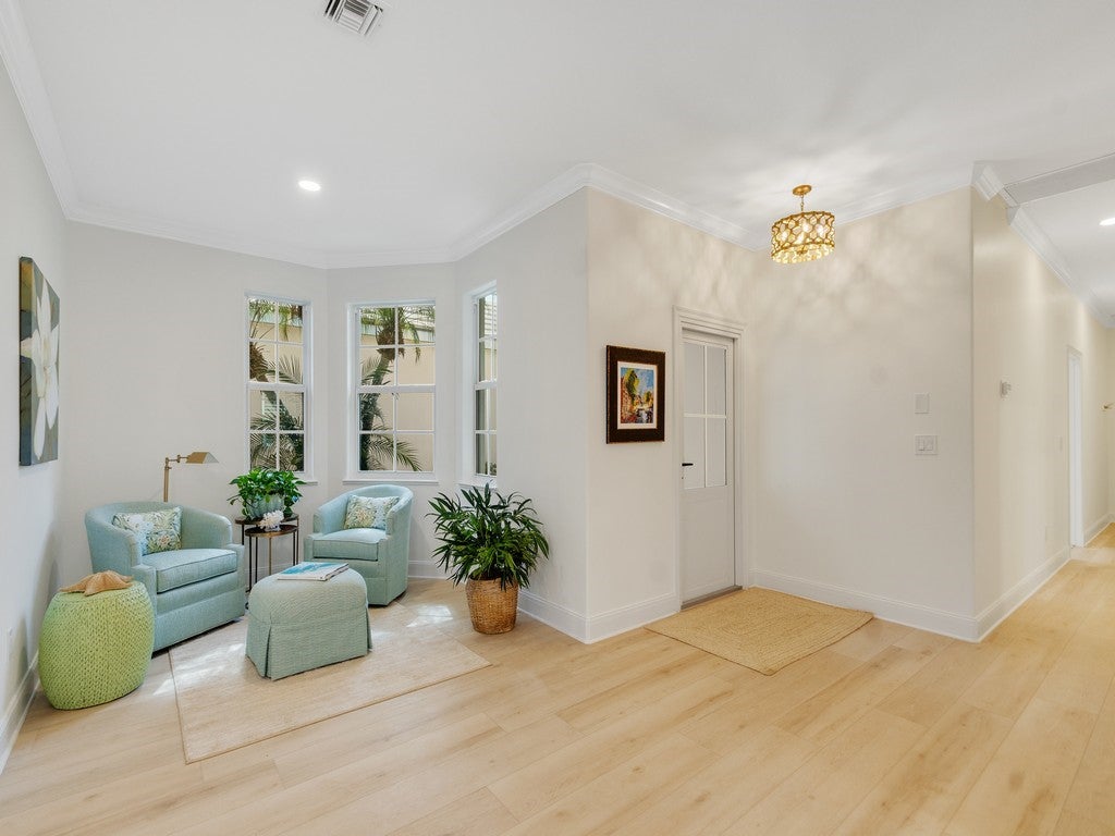 1410 Saint Catherines Circle