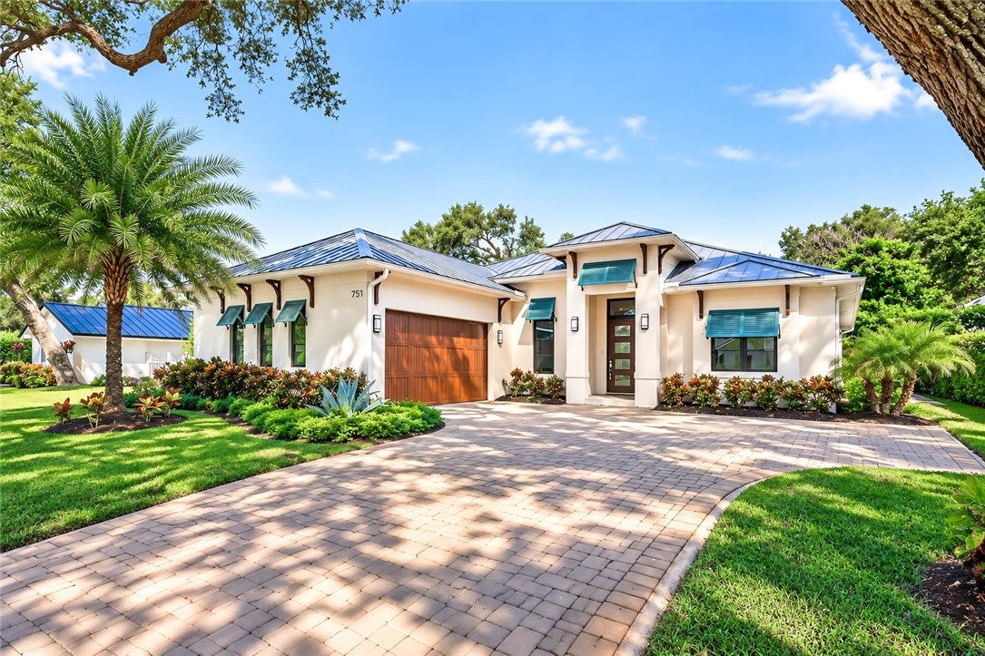 751 Banyan Road