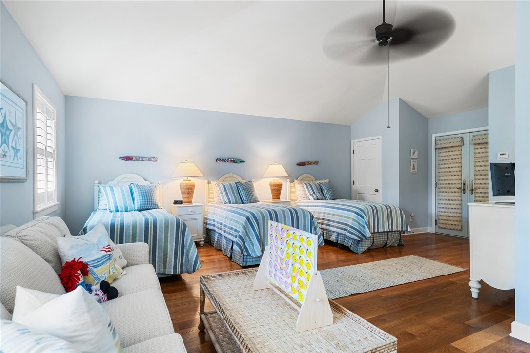 Vero Beach, Florida 32963, United States, 5 Bedrooms Bedrooms, ,6 BathroomsBathrooms,Residential,Active,28243