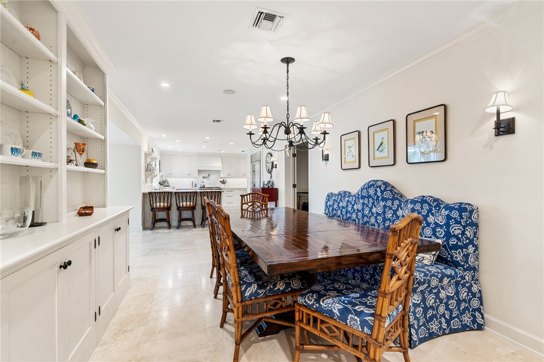 Vero Beach, Florida 32963, United States, 5 Bedrooms Bedrooms, ,6 BathroomsBathrooms,Residential,Active,28243