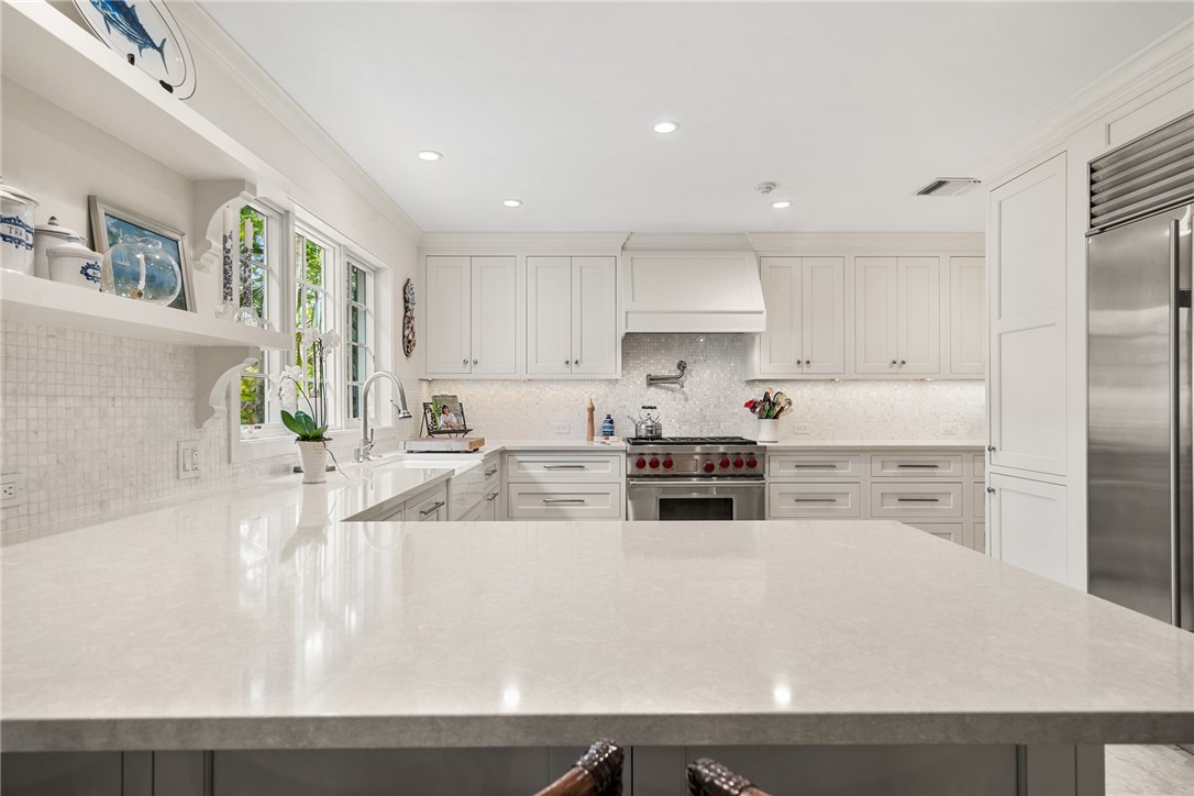 Vero Beach, Florida 32963, United States, 5 Bedrooms Bedrooms, ,6 BathroomsBathrooms,Residential,Active,28243