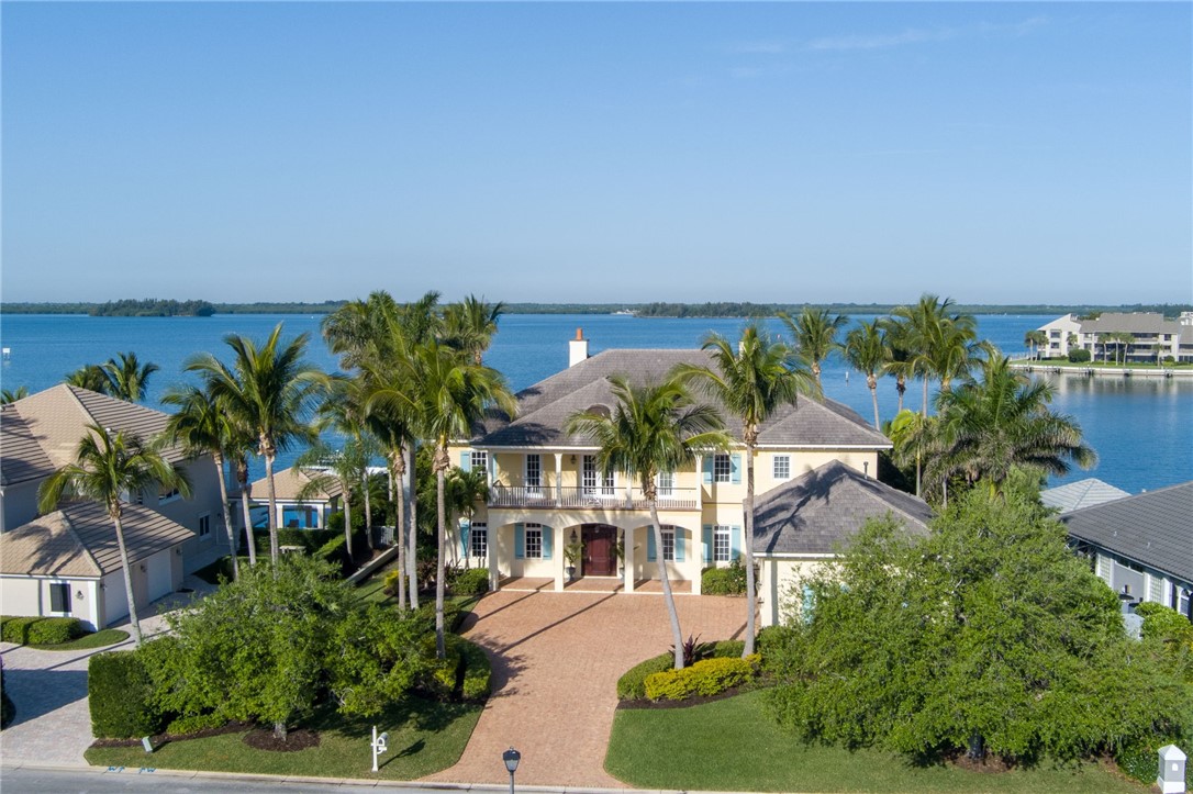 1905 Windward Way