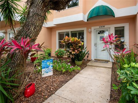 1308 Coral Park Lane 104 Vero Beach FL 32963