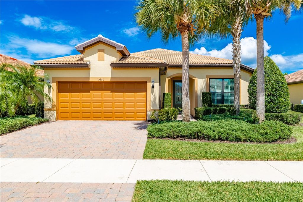 Photo of 5356 Antigua Circle, Vero Beach, FL 32967 (MLS # 291083)