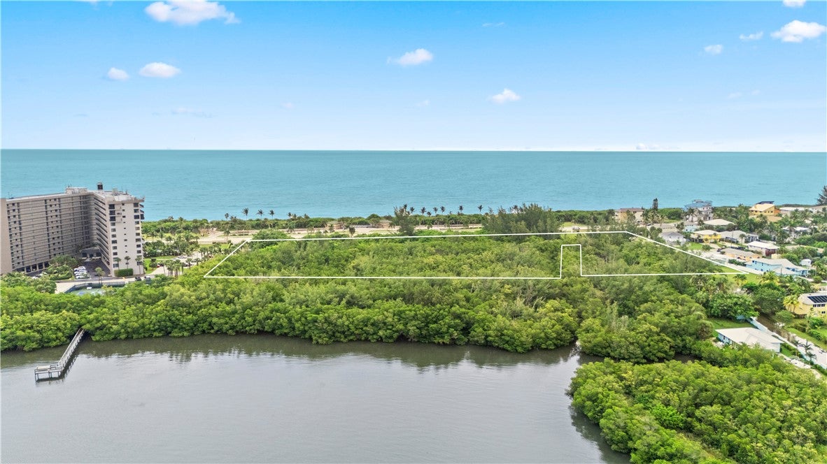 901 S Ocean Drive