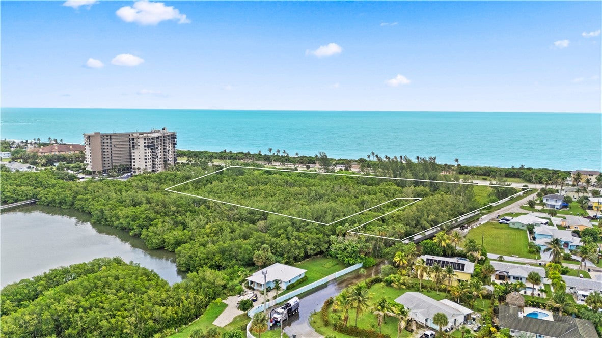 901 S Ocean Drive