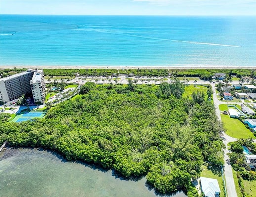 901 S OCEAN DR, FORT PIERCE, FL 34949 - Image b6b7e5859e7cdef5f0962253dcc7caeb/3260287963