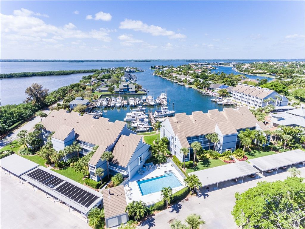 Photo of 2140 Spyglass Lane #116, Vero Beach, FL 32963 (MLS # 291698)