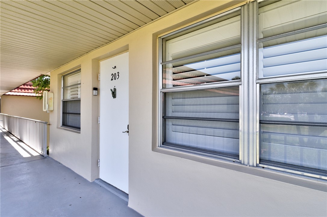 63 Woodland Drive 203/204 - Photo 2