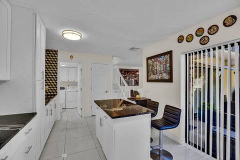360 S Waverly Place 6a, Vero Beach, FL 32960