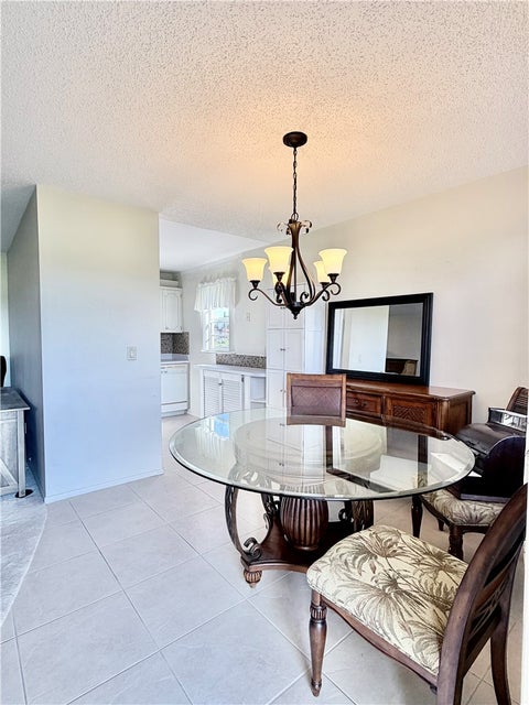 34 Pine Arbor Lane 105, Vero Beach, FL 32962