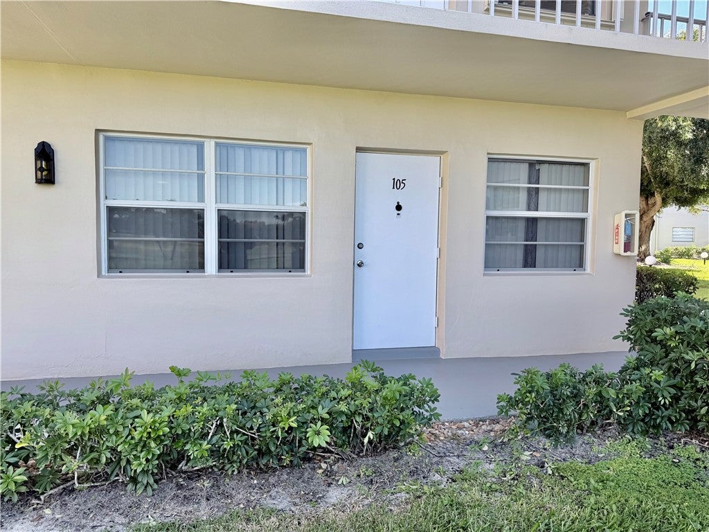 34 Pine Arbor Lane 105, Vero Beach
