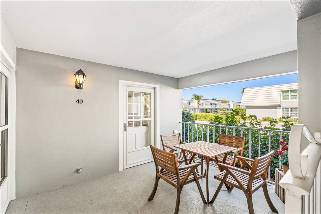 2743 Ocean Drive 40E