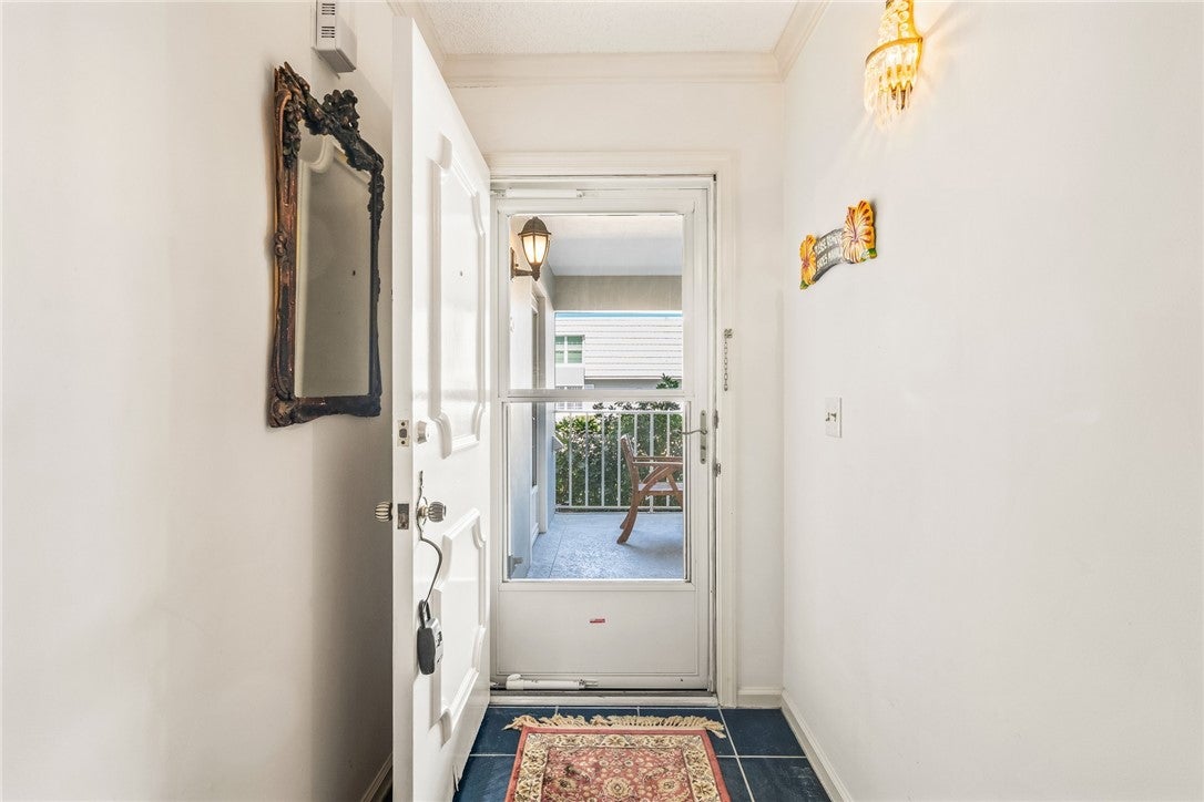 2743 Ocean Drive 40E
