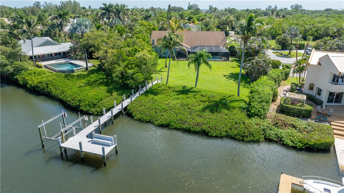 2100 Seminole Shores Lane