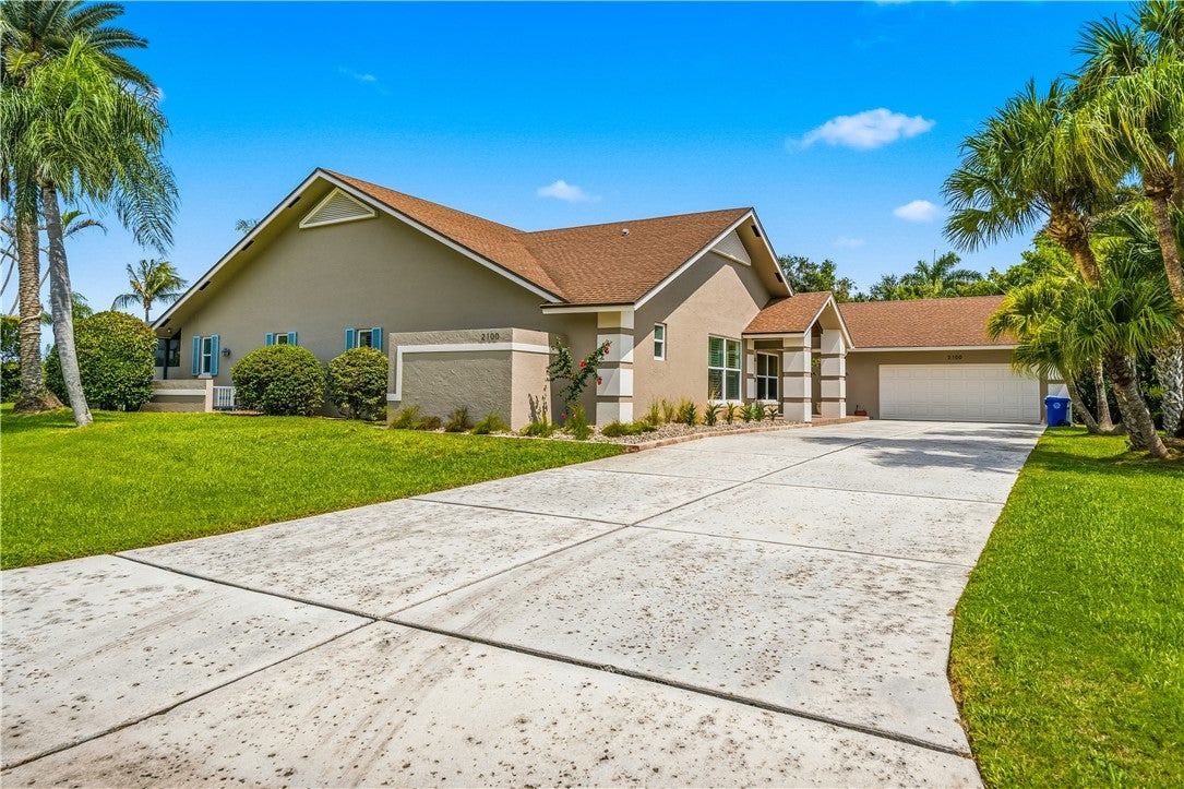 2100 Seminole Shores Lane