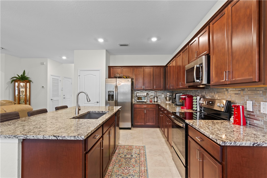 10029 W Verona Circle