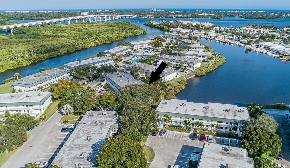 2800 Indian River Boulevard 4R