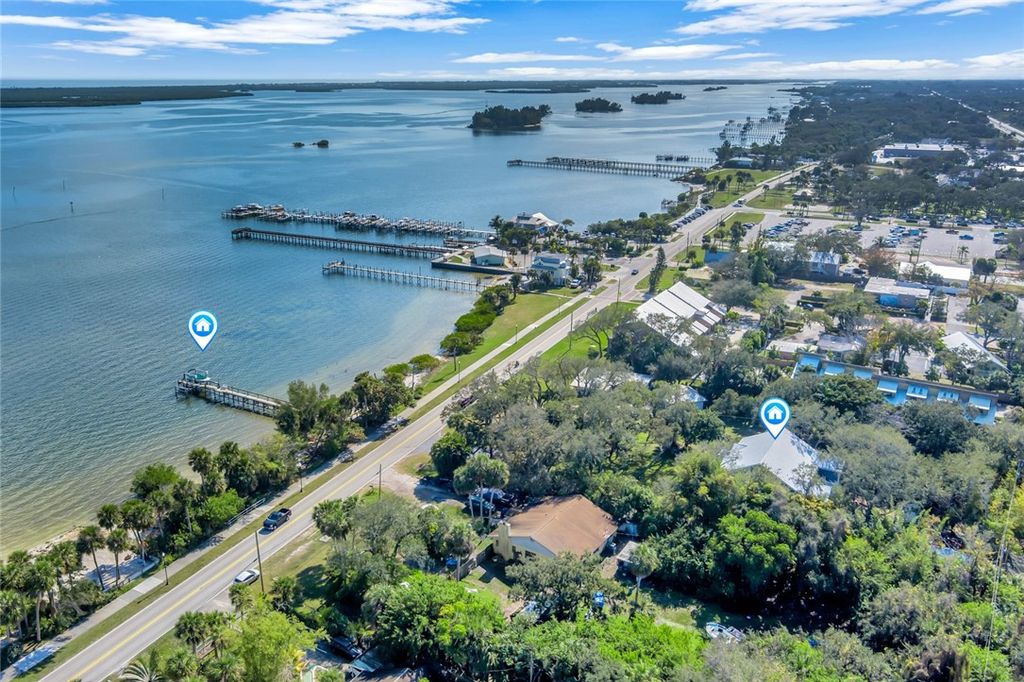 Photo of 925 Indian River Drive, Sebastian, FL 32958 (MLS # 287381)