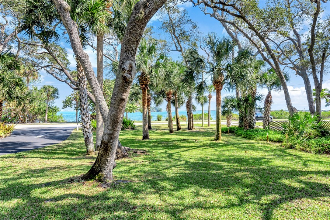 925 Indian River Drive