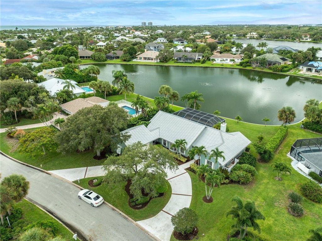 Photo of 38 Cache Cay Drive, Vero Beach, FL 32963 (MLS # 291060)