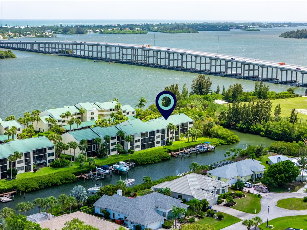 1825 Tarpon Lane H303