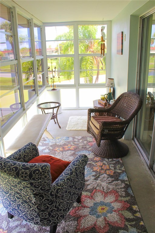 Photo 1 of 8 — 65 Woodland Drive 205, Vero Beach, FL 32962