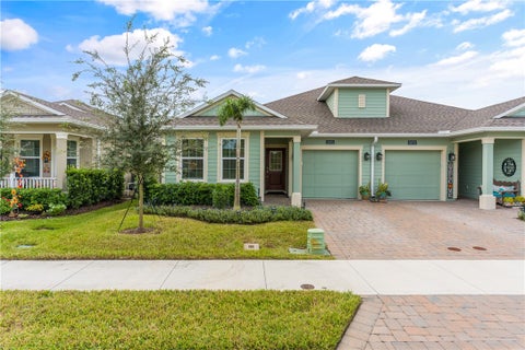 5975 Red Maple Manor, Vero Beach, FL 32966