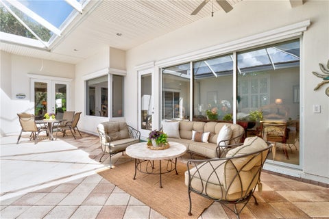 8487 Oak Leaf Lane 8, Indian River Shores, FL 32963