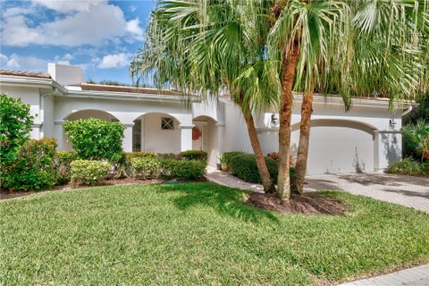 8487 Oak Leaf Lane 8, Indian River Shores, FL 32963