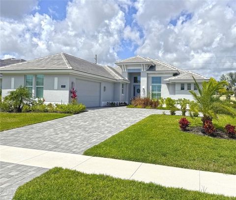 5733 Bent Pine Square Vero Beach FL 32967