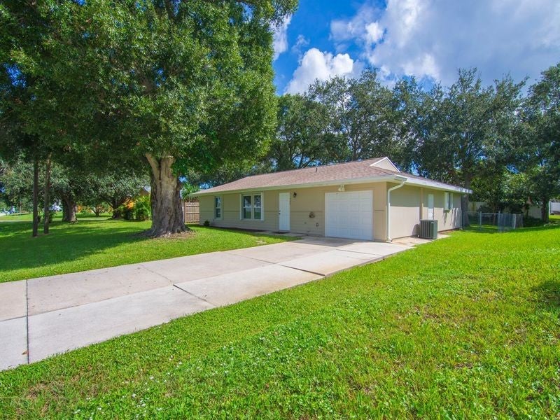 407 Easy Street