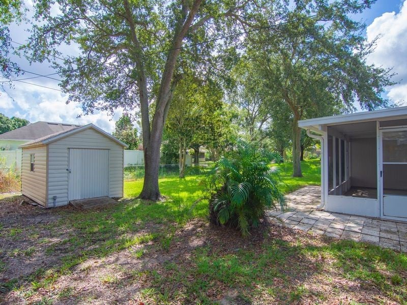 407 Easy Street