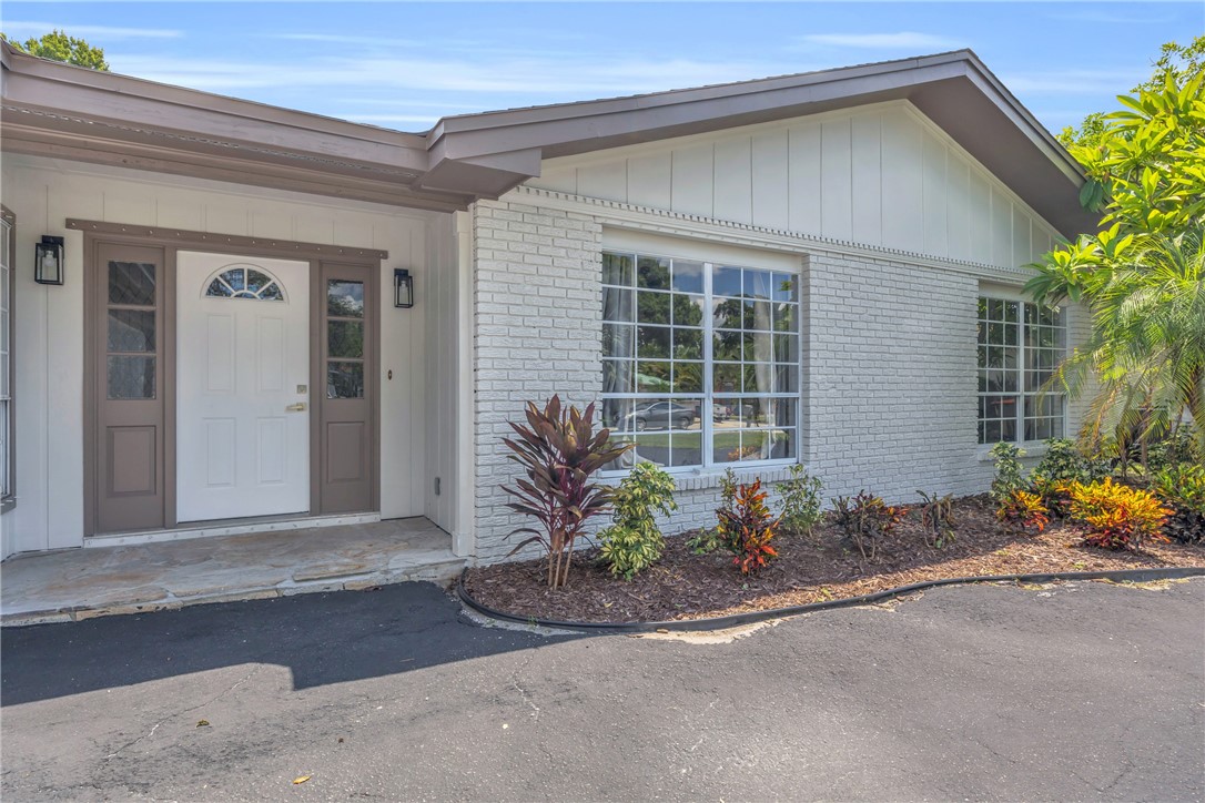 Vero Beach, Florida 32960, United States, 4 Bedrooms Bedrooms, ,2 BathroomsBathrooms,Residential,Active,196369