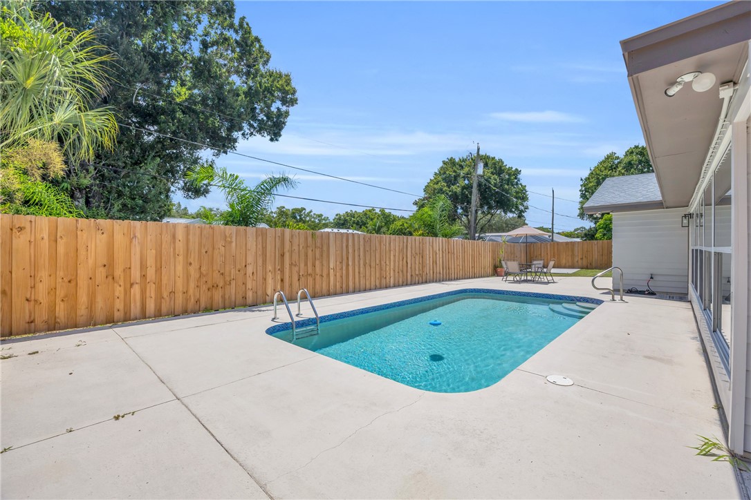 Vero Beach, Florida 32960, United States, 4 Bedrooms Bedrooms, ,2 BathroomsBathrooms,Residential,Active,196369