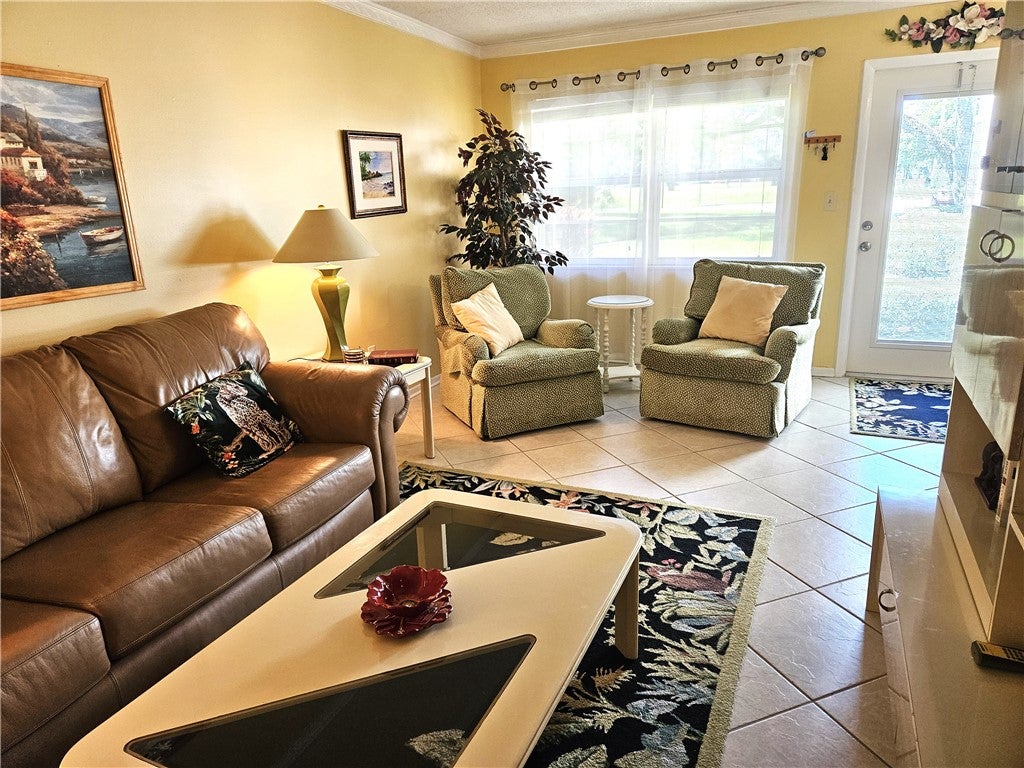 6 Vista Palm Lane 103