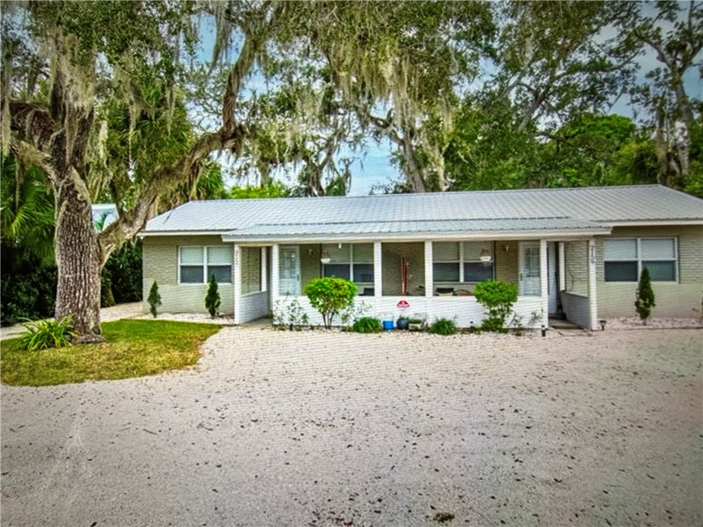 Photo 1 of 13 — 2157.5 10th Avenue, Vero Beach, FL 32960